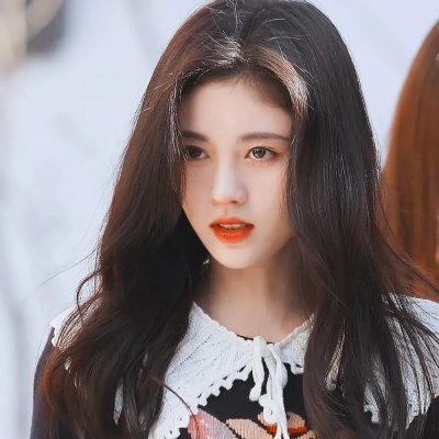 从前您撑伞，如今我挡风